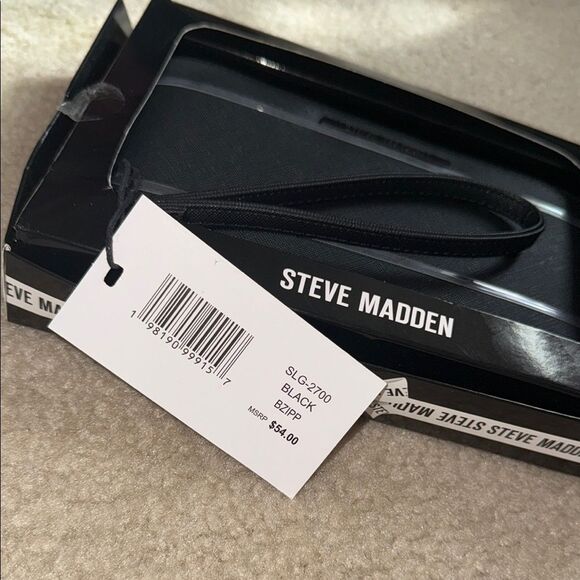 Steve Madden Black gift pack wristlet NIP - Picture 3 of 8